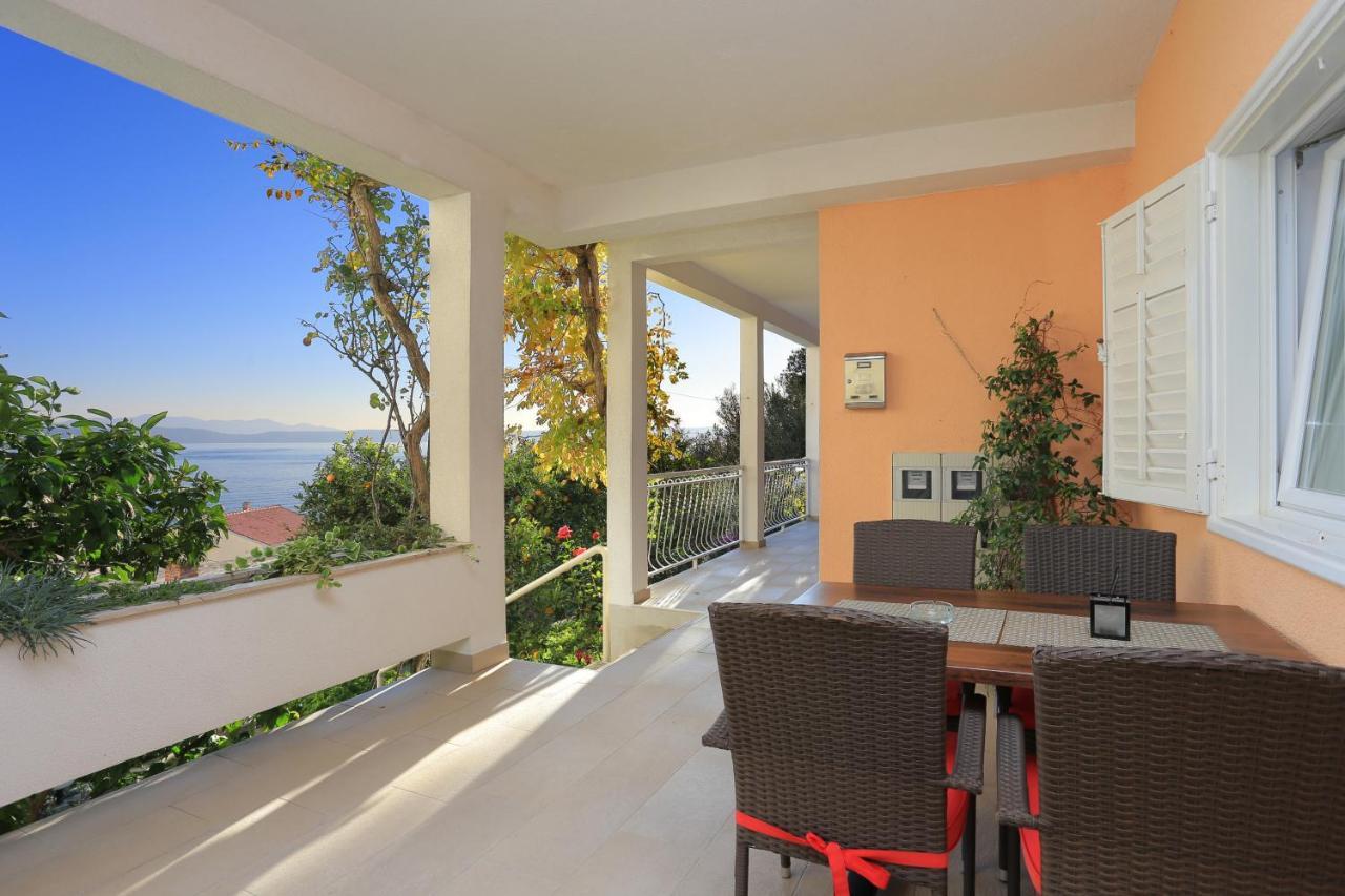 Apartments By The Sea Podgora, Makarska - 2594 Exterior foto